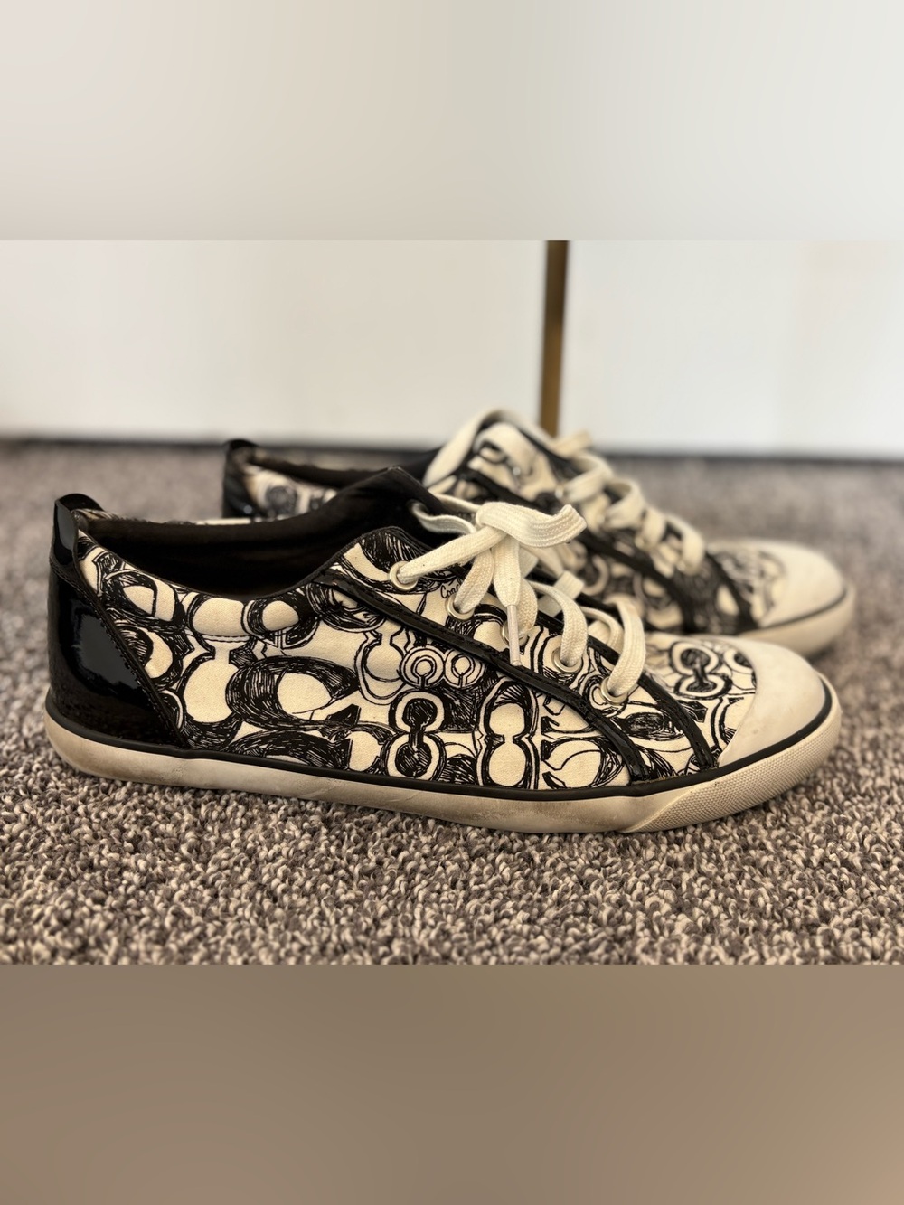 Coach Barrett signature Canvas Logo Print Low Top Sneakers - Picture 4 of 10